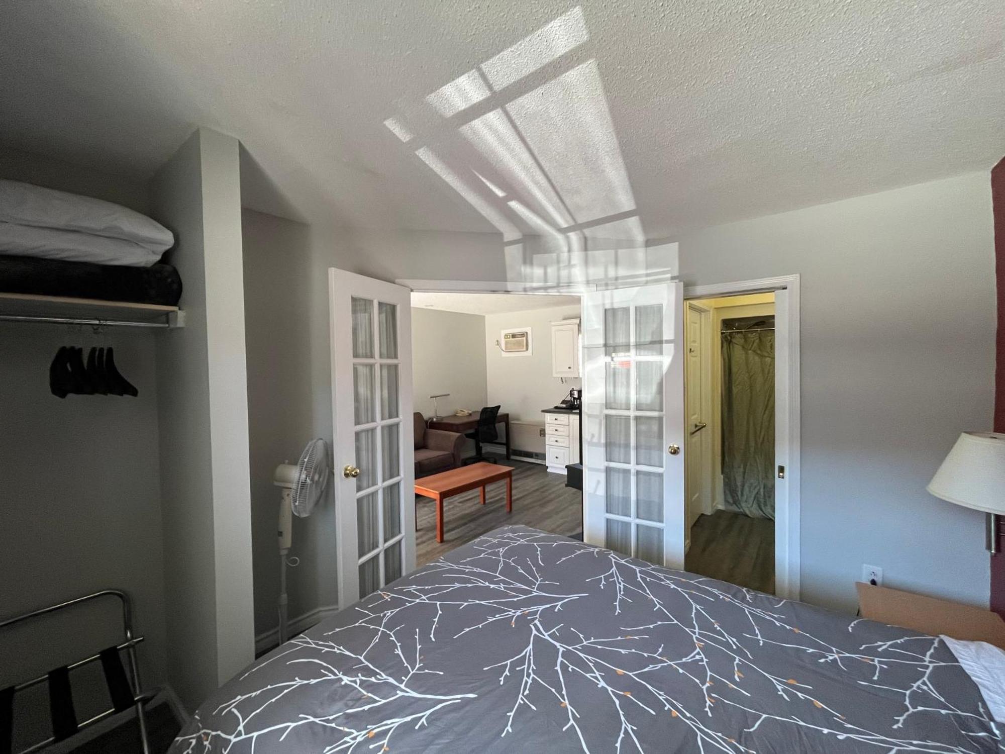 נורת ביי Lakeshore Suites מראה חיצוני תמונה